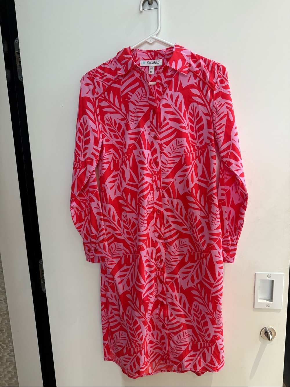 Coolibar Pink and Red UPF 50+ Women’s Dress or Beach coverup